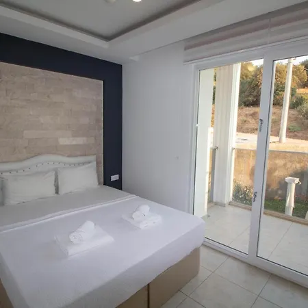 Cihan Villa, Oezel Havuzlu, فتحية