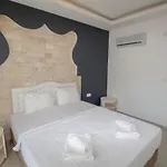 Cihan Villa, Oezel Havuzlu, Villa